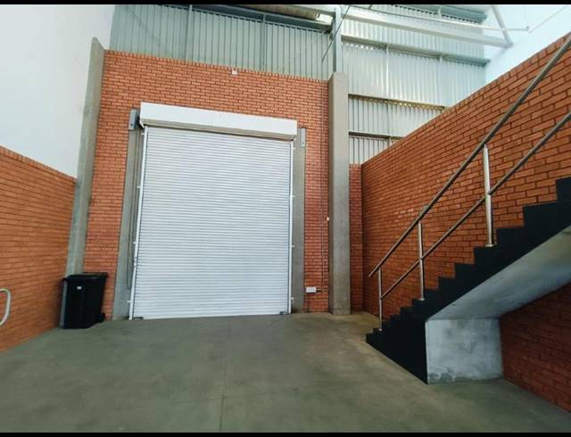 INDUSTRIAL PROPERTY TO RENT IN LONGLAKE